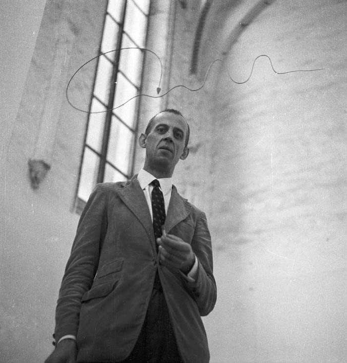 Edward Krasiński, 1965, photo courtesy of Foksal Gallery Foundation